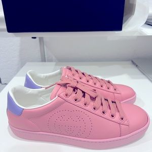 Authentic Gucci sneakers